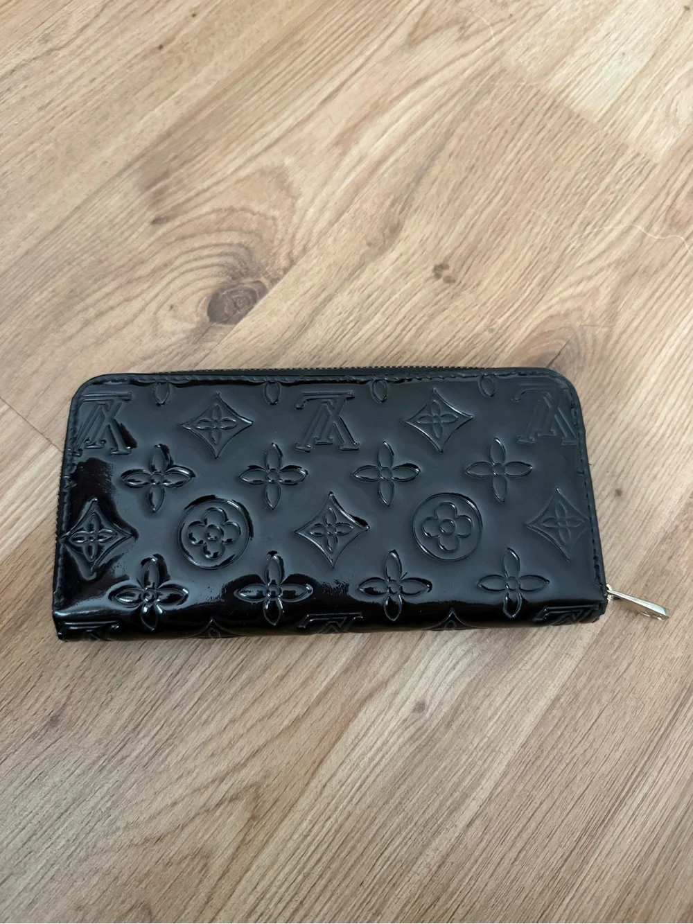 Black zipper wallet